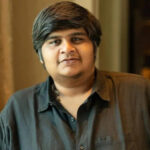 karthik subbaraj wife